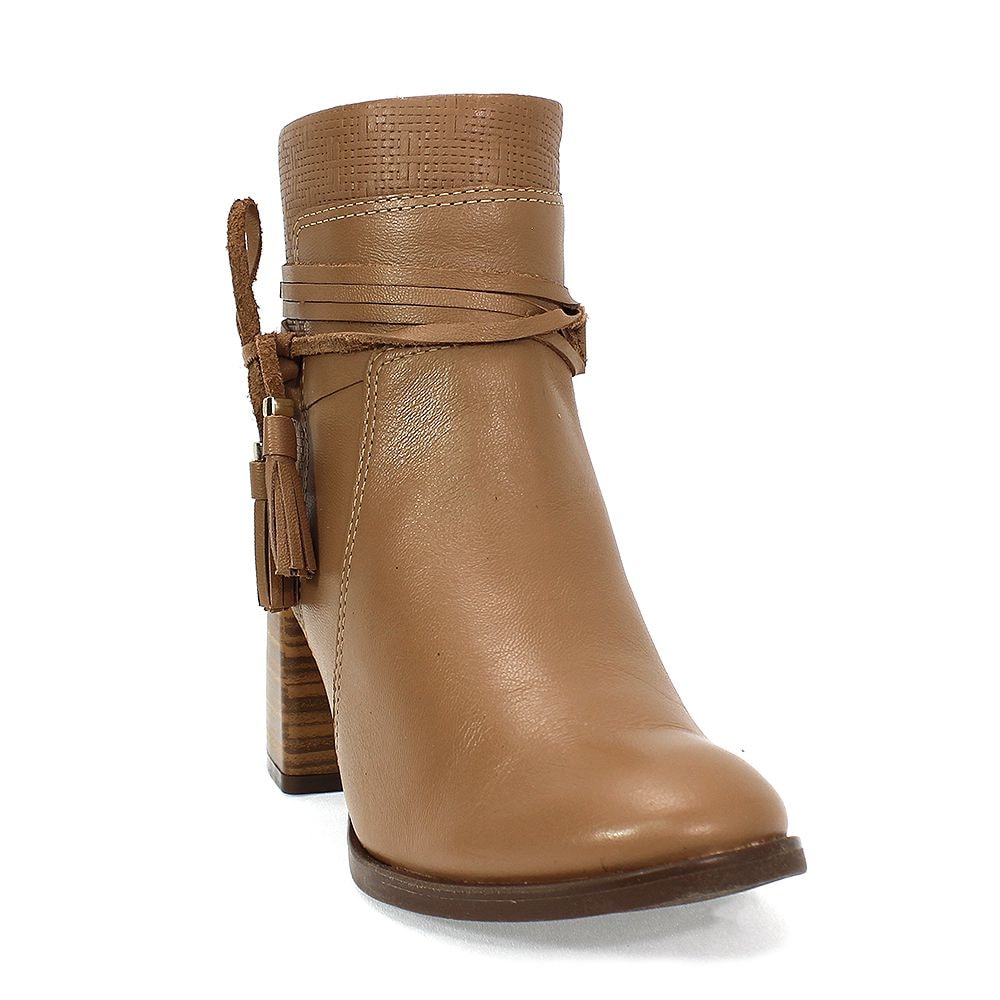 bota ramarim marrom cano curto