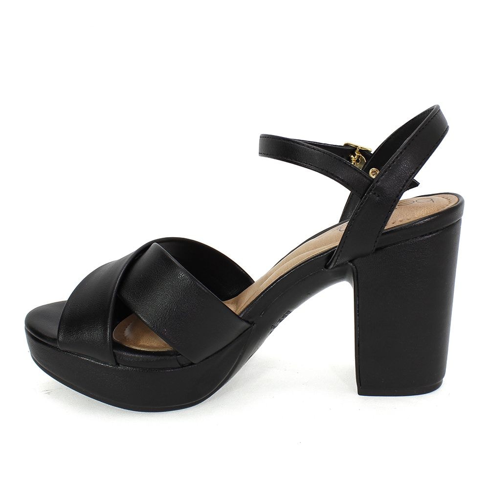 sandalia beira rio meia pata preta