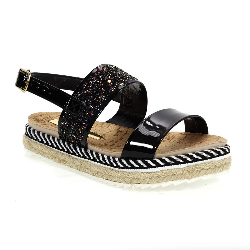 sandalia molekinha plataforma