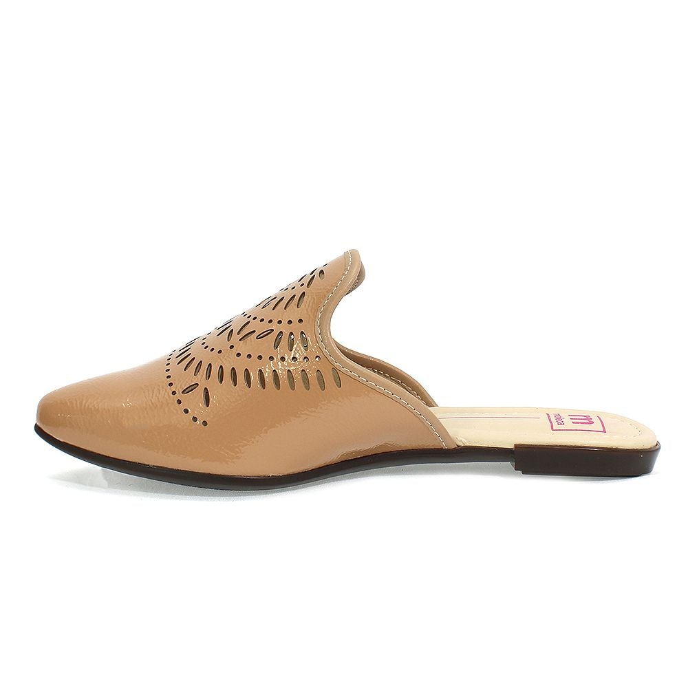sapato de verniz moleca