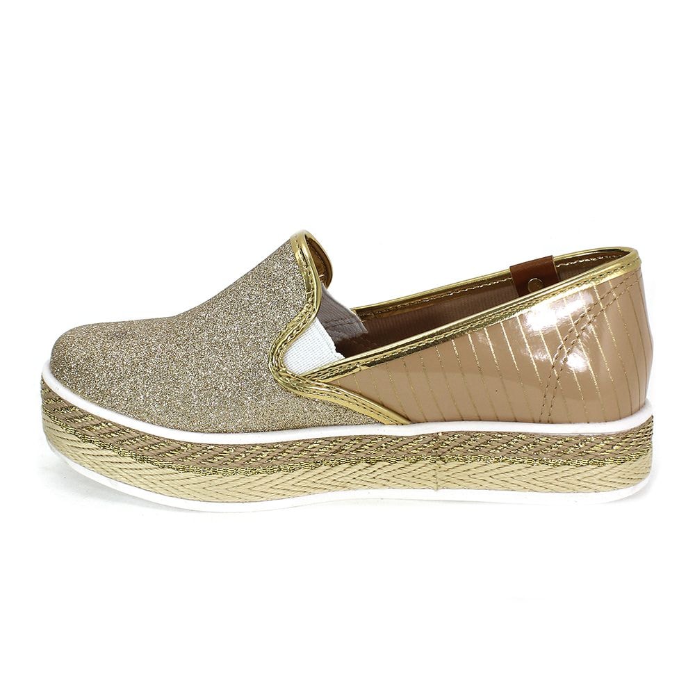 tênis molekinha dourado